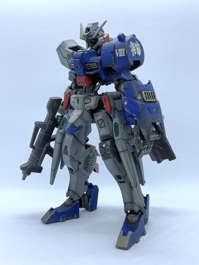 当時はウォッシングをした上にガンダムマーカーとエナメル塗料でほこりや錆を強調することが多かったですね。　ドライブラシはしてましたがスポンジチッピングはまだしてなかったようです。