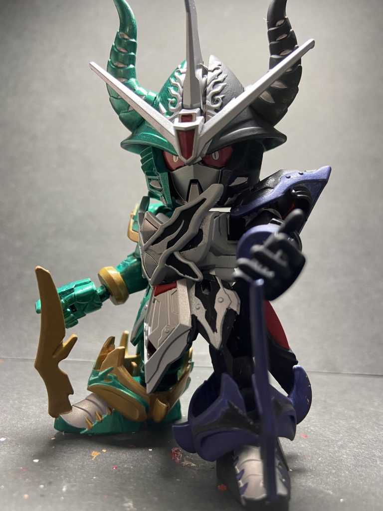 肩鎧、マントを付ける前のオフショット。これが一番仮面ライダーっぽいフォルムで意外と気に入ったので、これも見てほしくて載せてみます。