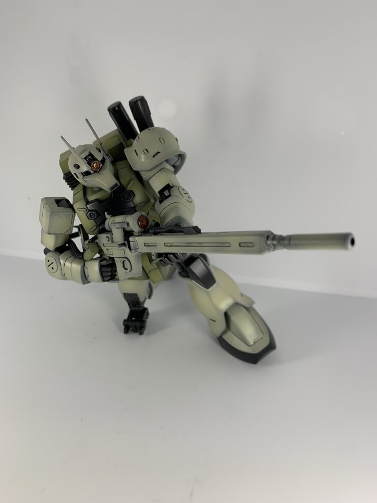 上手くポーズがとれません笑