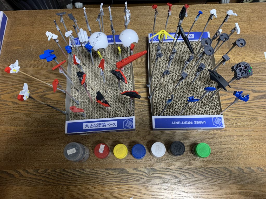 ほぼほぼハロとSDでも、そこそこのパーツ数になりました。