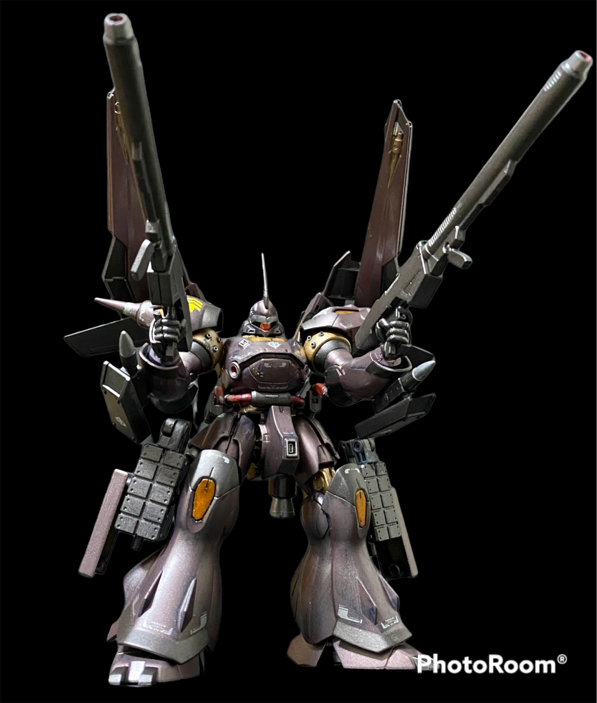 ケンプファーがよりマッシブに見えますね。