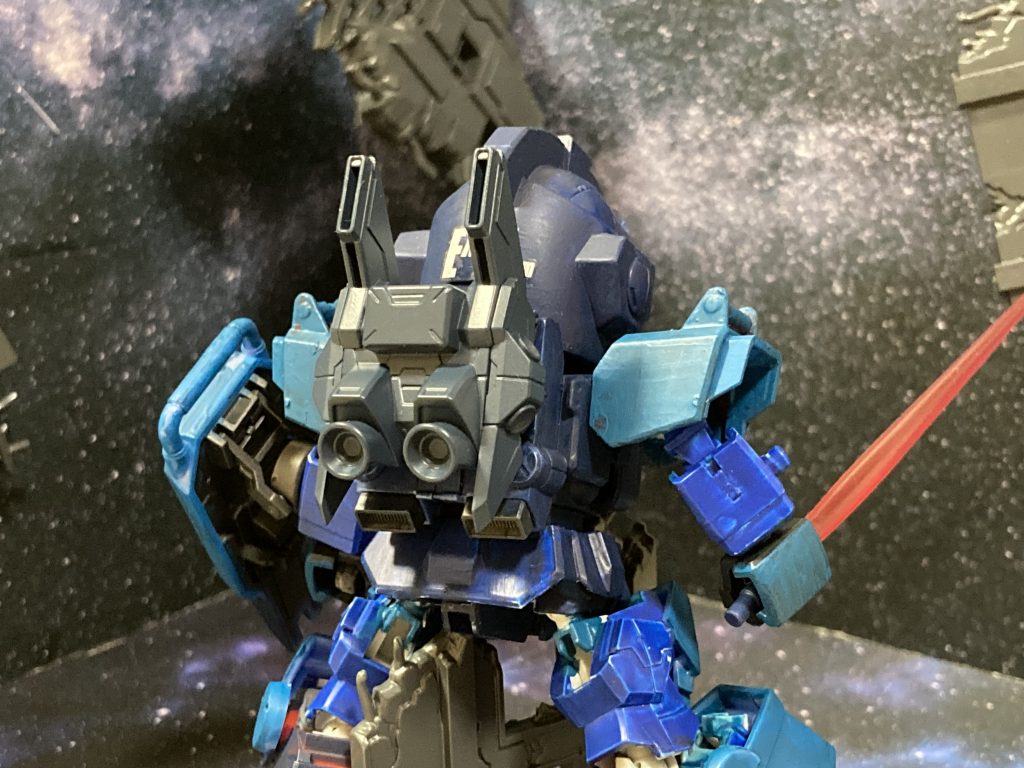 Gフレームの三号機から拝借して宇宙もいけます。干渉する部分をほんの少しから飛ばしただけなので三号機にそのままお返しすることができます