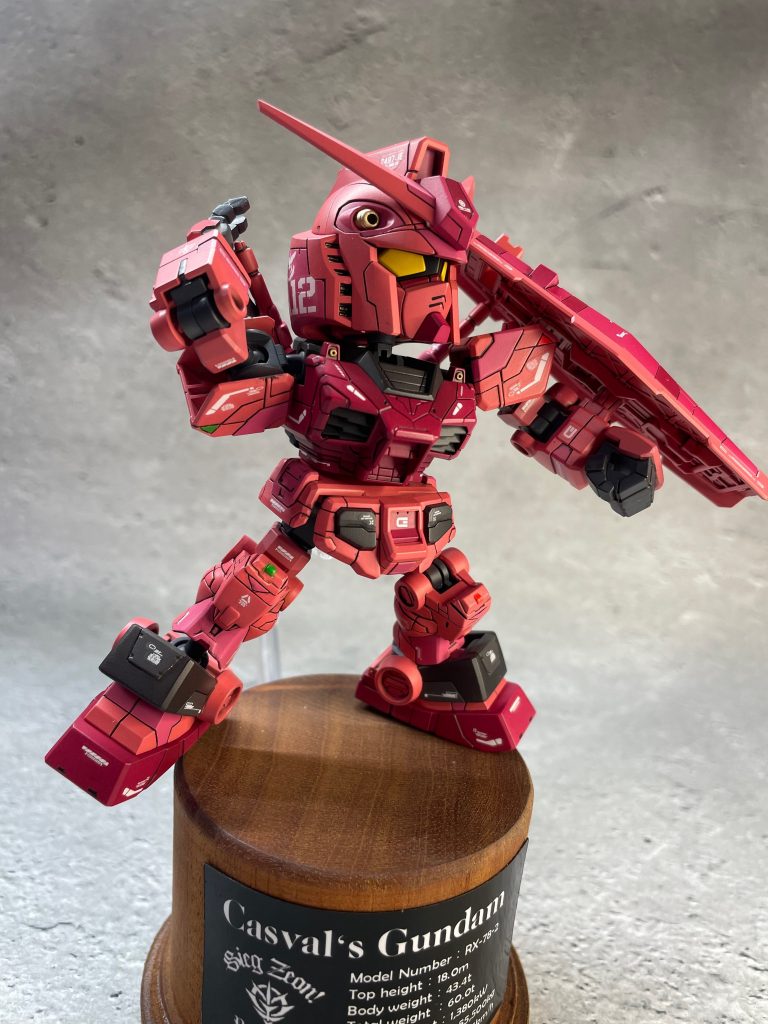 キャスバル専用ガンダム　クロスシルエット–4枚目/制作者：モリラボ