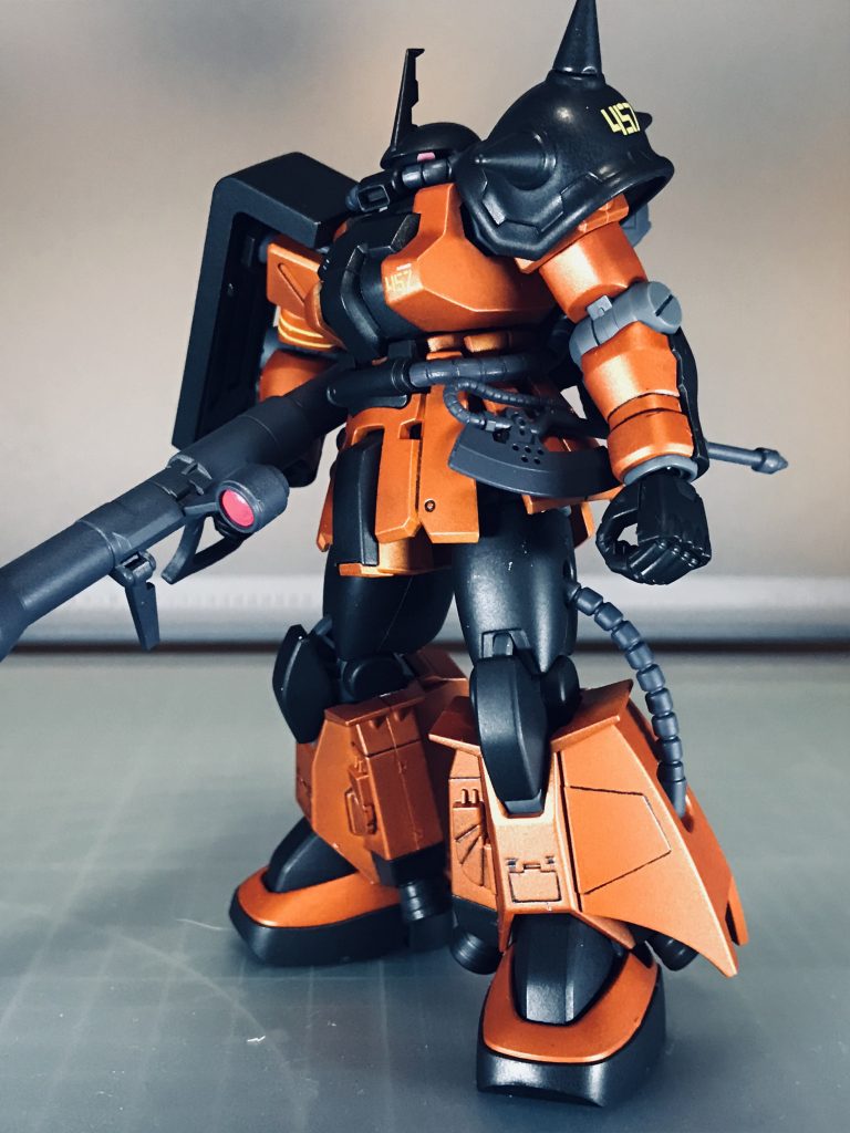 【MS-06R-2 ギャビー・ハザード中佐専用高機動型ザク】–3枚目/制作者：@DebuSamurai1977