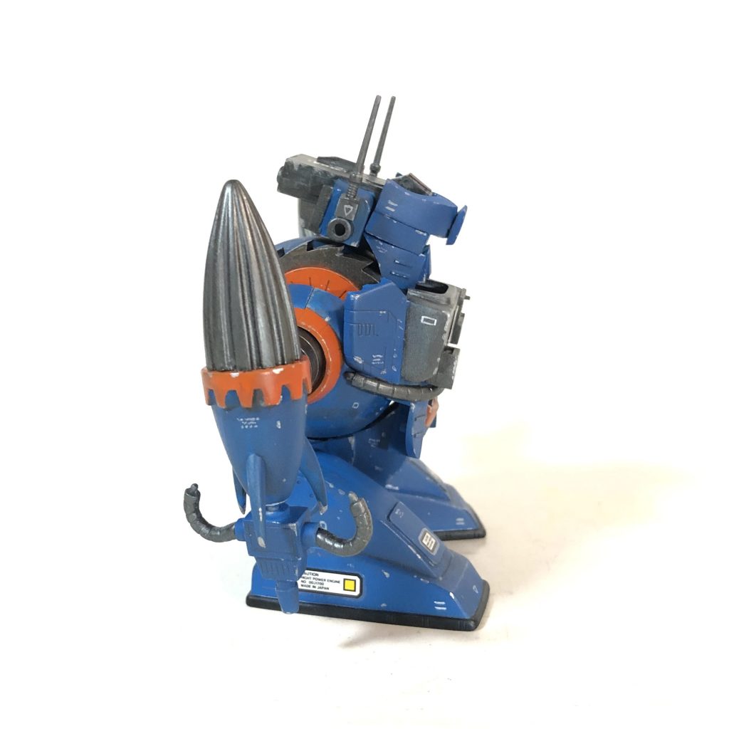 よここの機体は実戦配備されたアッグトリッチの9番機である