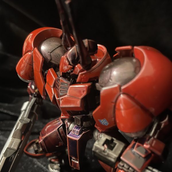 ヘルムヴィーゲ・リンカー（マクギリス機）