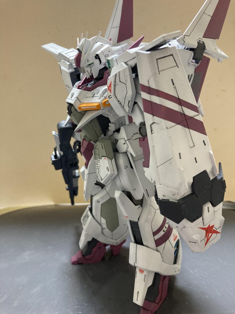 頑張りましたがやっぱりシールドは真似出来ませんでした