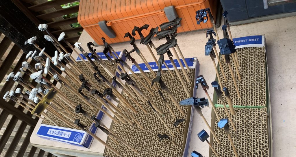 黒立ち上げ塗装途中