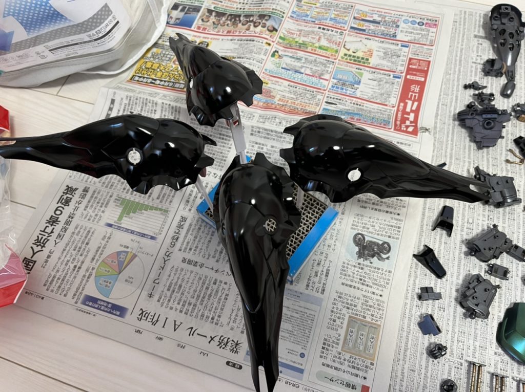 バインダーの下地塗装1   表面処理してからEXブラックを吹きます