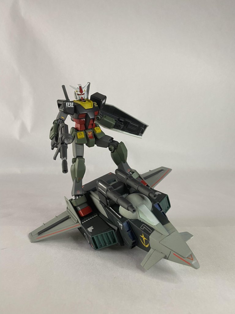 ネオジム磁石を仕込んでいますので、MSを乗せることも出来ます。