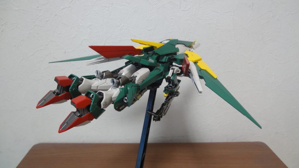 ガンダムフェニーチェリナーシタ–4枚目/制作者：弾切れ漂流スクラップ