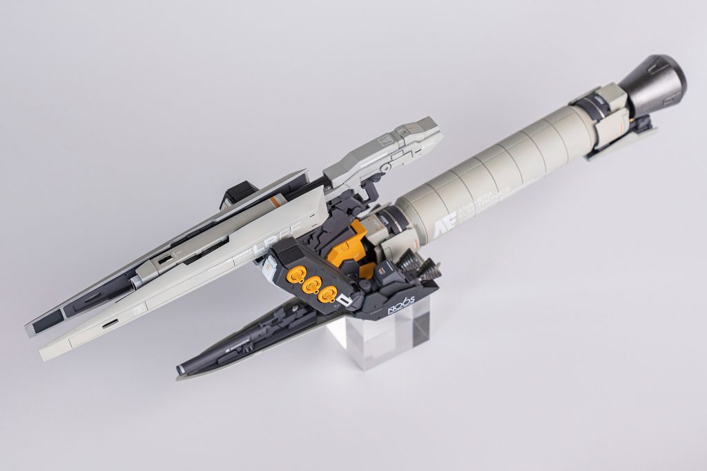 バックパックとシールドが合体してプロトタイプロングレンジフィンファンネルになります