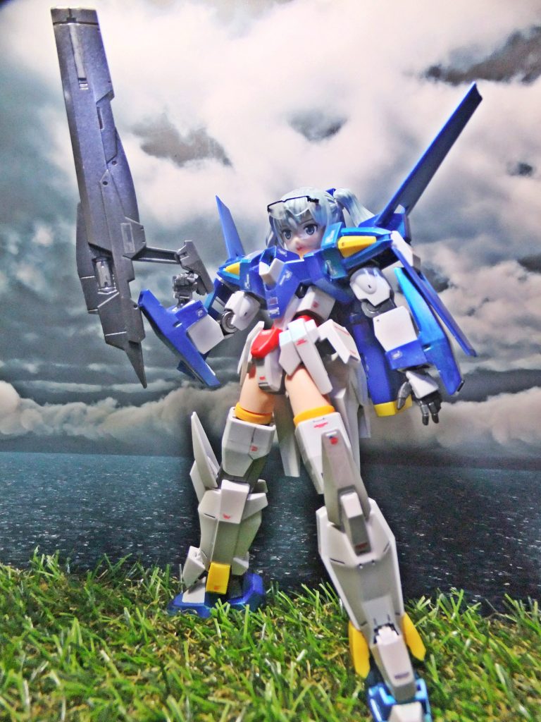 珍しく？機体にコーションデカールを貼りました(笑)水転写デカール貼りは苦手です（汗）