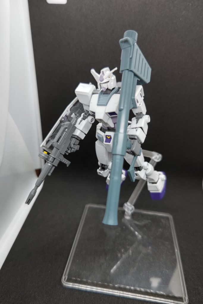 イベントで販売されていたHGガンダムBEYOND GLOBALのG-3カラー版。周年記念製品とされるだけはあり、可動域がなかなかに広いですね。G-3といえば、ということでEGからハイパーバズーカを移植しています。