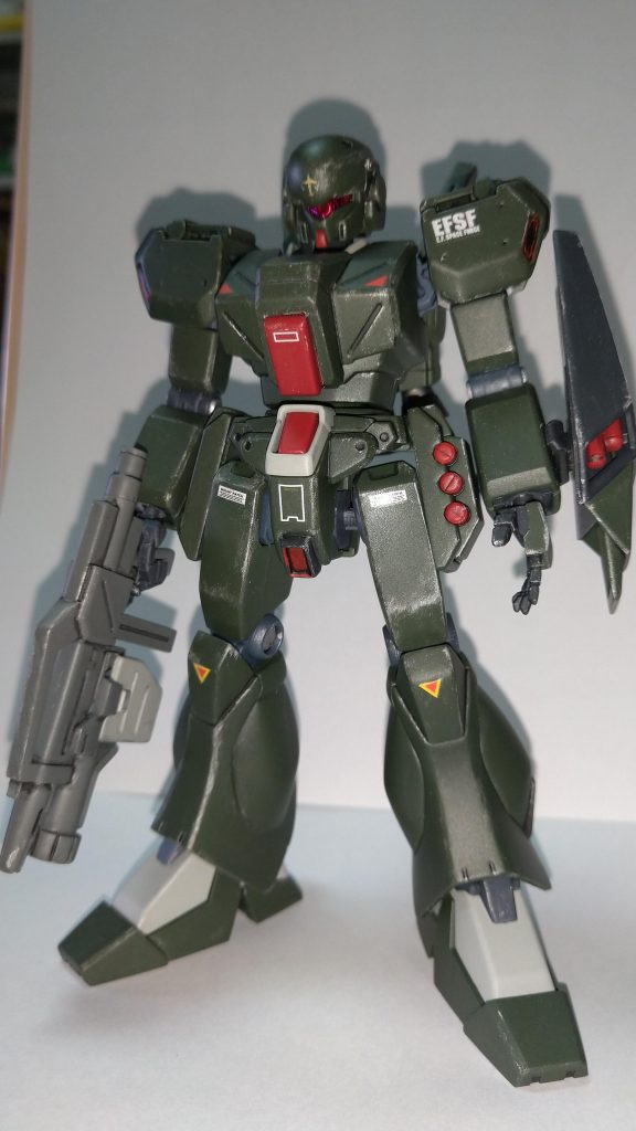 ボディア－マ－はエコ－ズにハッチ付けて、ライフルは下部にグレネード付けて、シールドはショ－ト