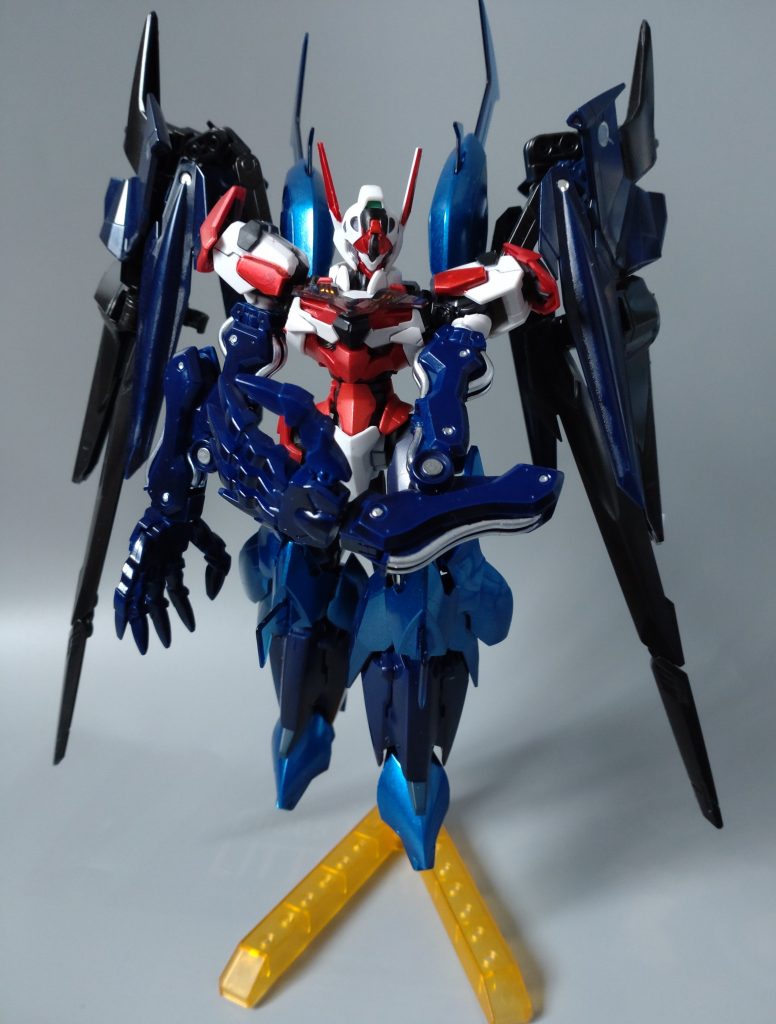 余ったルブリスのボディを媒介に召喚された（って設定）の使い魔ルブリス。ただ彼はこの手足をあまり気に入ってないようでして…