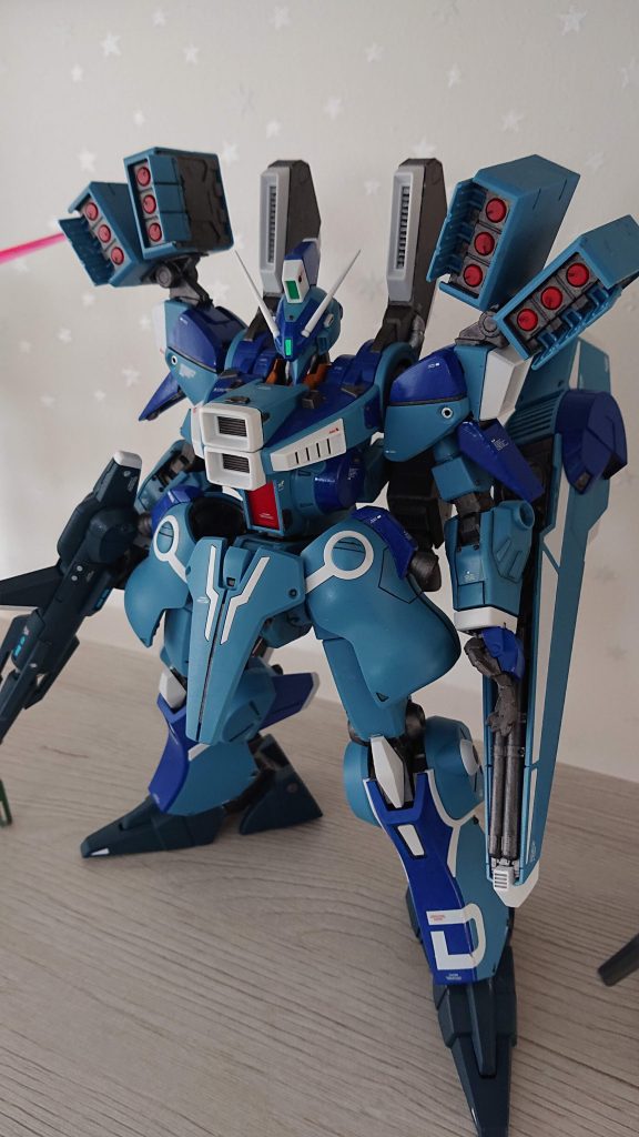 フレームは焼鉄色にしています。