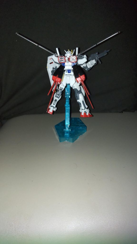 デカールのみ貼っています。