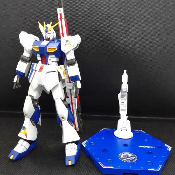 RX-93ff vガンダム&アクションベース