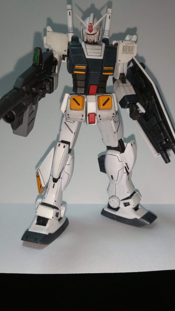 ライフルは写真だと分かりにくいですが銃身太くグレネード装備です。GFFから流用だと思います。