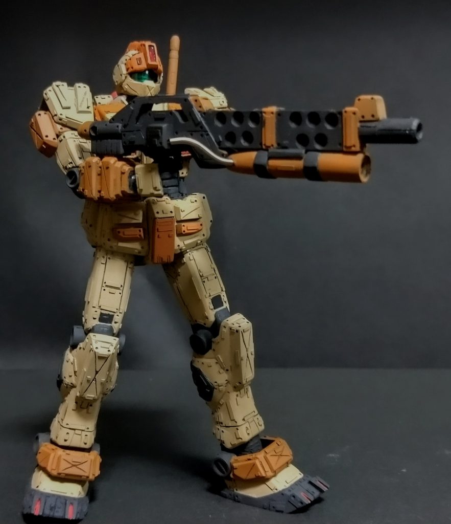 メニューとしましてはディティールの追加、頭部メインカメラの作り直し、再塗装、脚部の延長によるプロポーションの見直しです😊