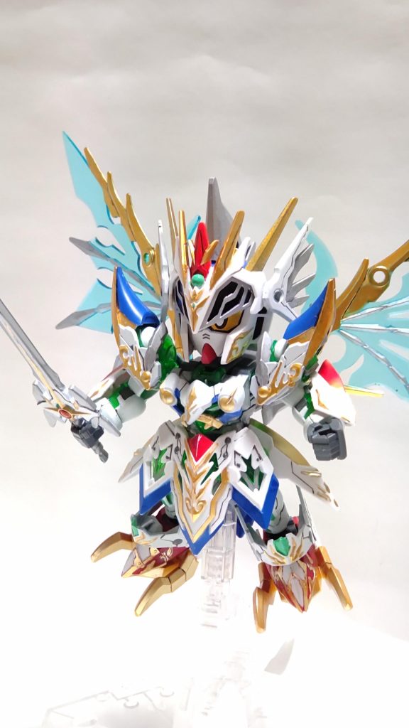 翼竜装　ナイトストライクガンダム(エールストライク)ドラゴンの翼を得たことで、空中戦闘が可能となった姿。この状態の時は風魔法が使えるようになる。