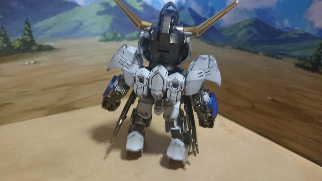 脚部の肉抜きはちょっと惜しいところ。