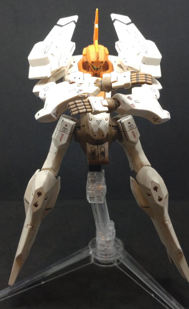 腕組みのポージングが上手くできなかったです。