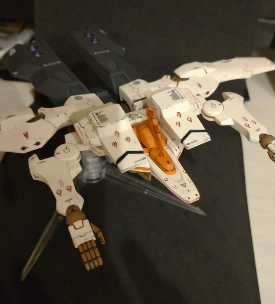 飛行形態に変形