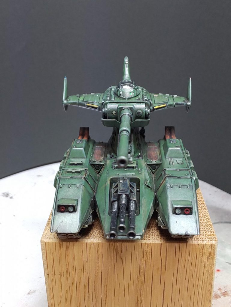  一般にはｼﾞｵﾝ地上軍の主力戦車として紹介されているﾏｾﾞﾗｱﾀｯｸだが、実際は特殊地上襲撃機ﾏｾﾞﾗﾄｯﾌﾟの移動/補給のﾄﾗﾝｽﾎﾟｰﾀｰとして開発されている。その前身は開戦前に開発された多目的大型装甲車pmzl-142ﾏｾﾞﾗで、それを流用改修しﾏｾﾞﾗﾄｯﾌﾟの弾薬や燃料等を収納、車体上部にﾄﾞｯｷﾝｸﾞﾀﾜｰを設置して、そこにﾏｾﾞﾗﾄｯﾌﾟを積載する。車体はﾏｾﾞﾗﾍﾞｰｽと新たに呼称され、3連装50㎜ﾏｼﾝｶﾞﾝを自衛武器として装備している 。乗員はﾄﾞﾗｲﾊﾞｰとｵﾍﾟﾚｰﾀｰ(主にﾏｾﾞﾗﾄｯﾌﾟへの補給を担当)の2名。