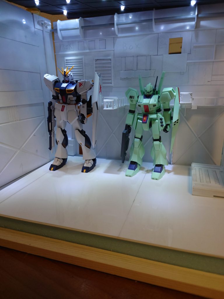 仮組みです。建付け悪いです。この後、面出しのため削って削っての繰り返し。