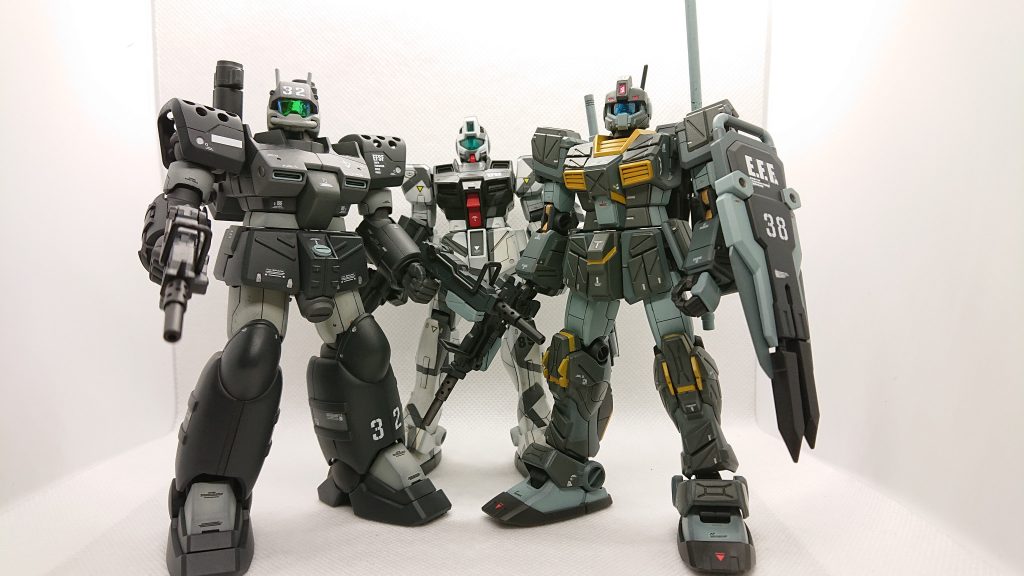 最後までご覧下さりありがとうございました。途中一家でコロナになったり、パーツを紛失したりと思い出に残る作品となりました。最後は連邦軍の北米戦線所属部隊です。三すくみが編成できるようになりました。前回作製した量産型ガンキャノンも某外伝のように100mmマシンガンを両手持ちにしてみました。引き続きこの設定で連邦の機体を作製していこうと思っています。