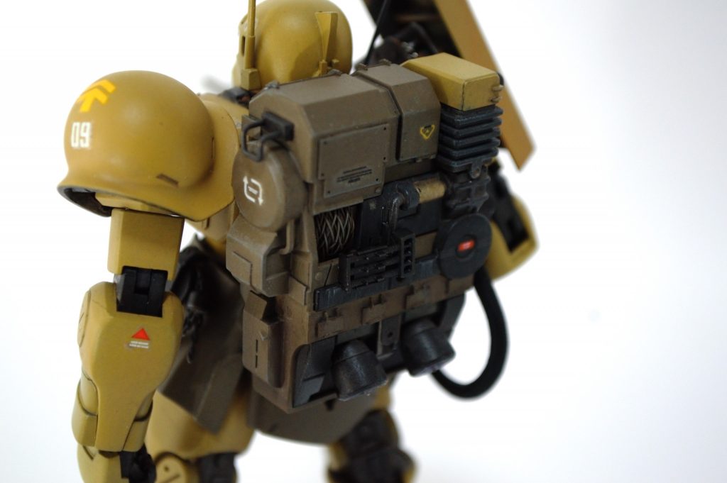 左側も同様にモールド等を作り変えています