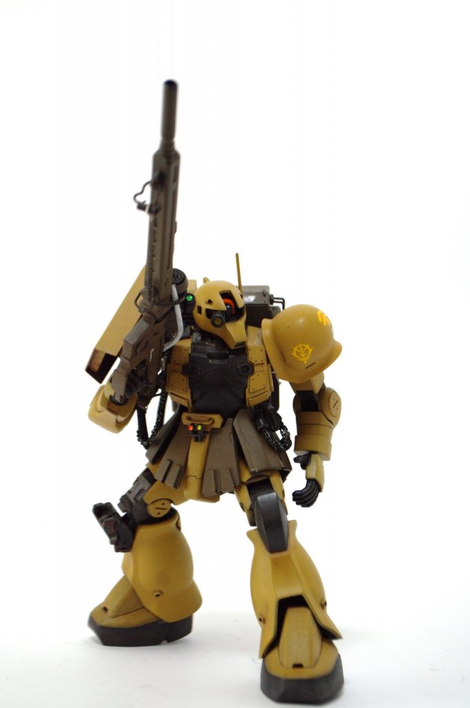 腰には探照灯を追加しました