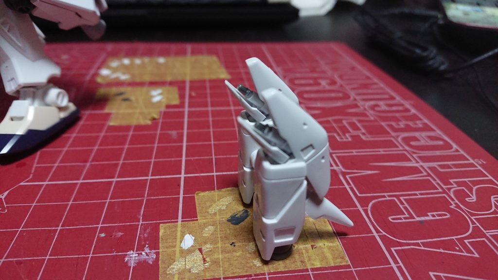 バックパック内蔵ビームバルカン作成中細くないと閉じれないので苦労しました