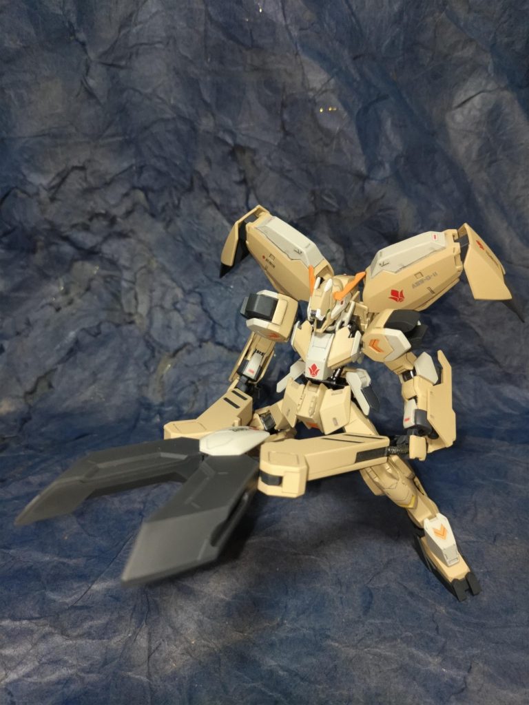 可変型リアアーマー