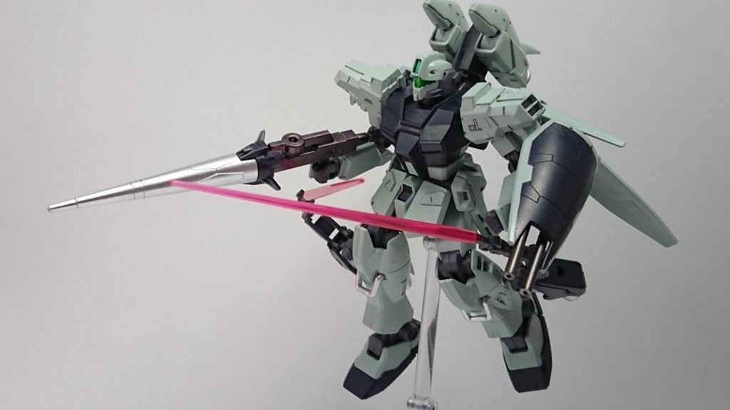 隠し武装クローアームがベースなので結構動かせます