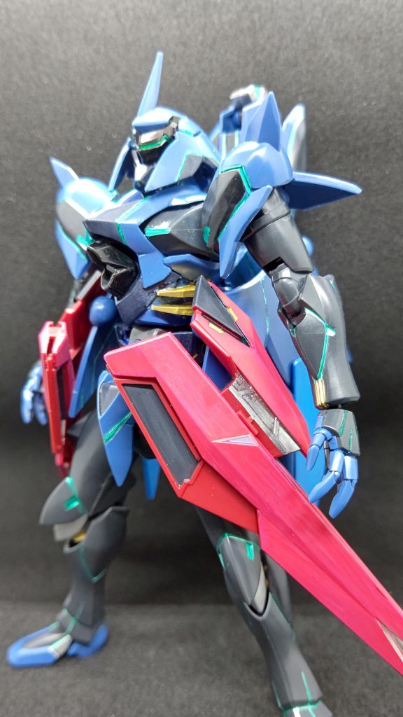 最後までご覧頂きありがとうございました！ヴェイガン機はあまり作ったことがなかったため不安でしたが触ってみると非常にカッコいい！またポージングも決まる！値段も安い！良いキットでした。また別のヴェイガン機も作ってみたいですね♪