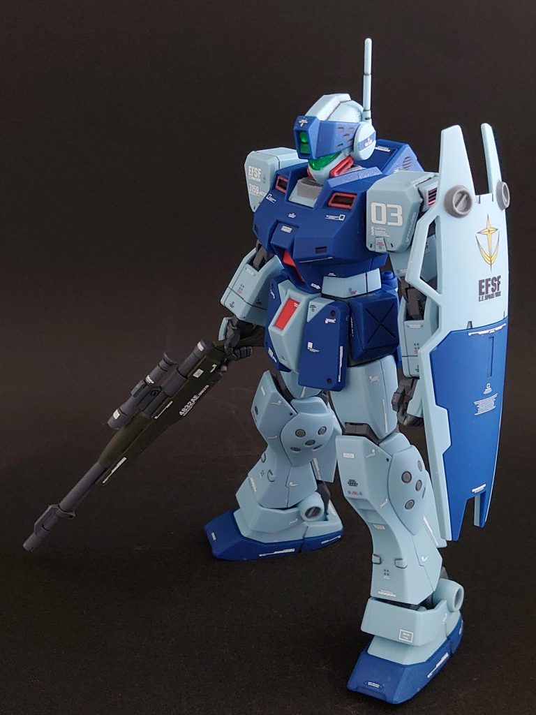 前面　・・・今回はプロモデラーのNAOKIさんの作例に近づけたかったのでデカールはNAZCAを多用しました😉