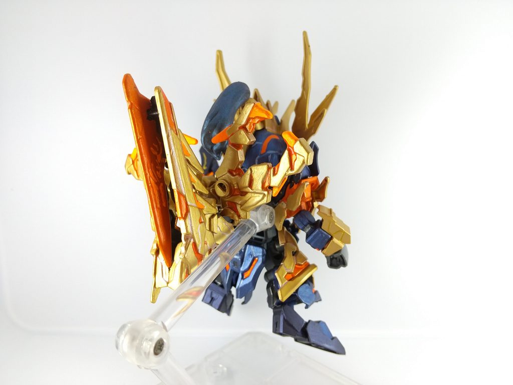 龍明劉備ユニコーンガンダム(リュウメイリュウビ)バンシィ・ノルンを演者に作成しました。一度、闇の力に呑まれた劉備がそれを克服し、我がものとした姿。