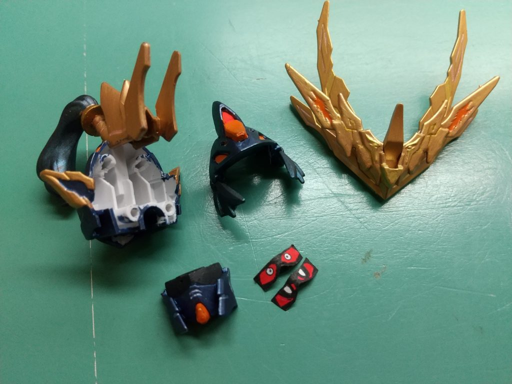 おめめは磁石で着脱可能にしました