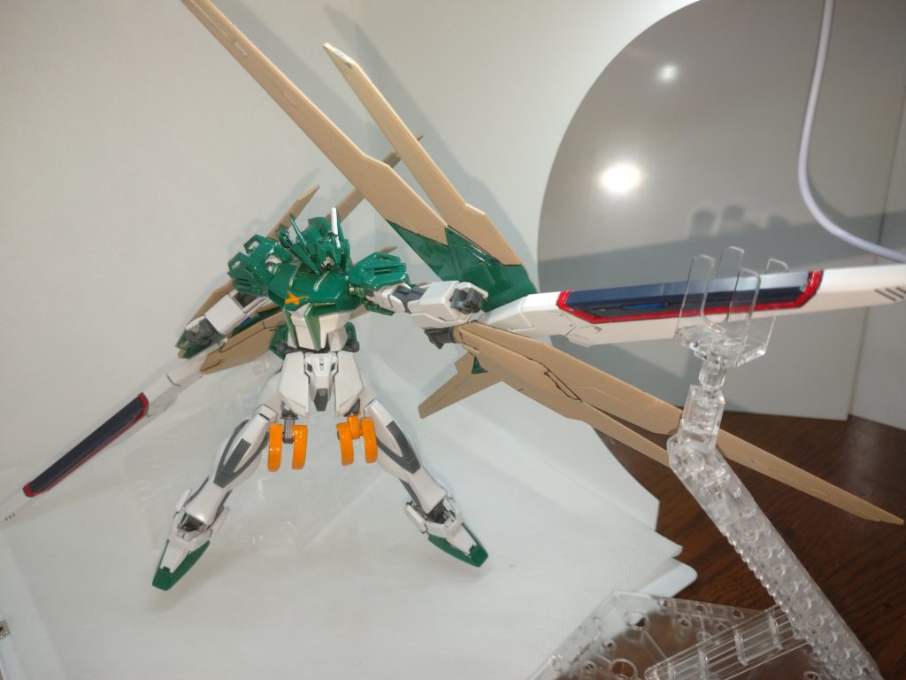 　ミヅキ「出力が…あがってる！？」　リーリエ「種族値が違いますからね！」　ミヅキ「そういうメタなのはいいから！！でも、これならいけるかも！カゲヌイプラズマ収束砲―――いけぇ！」