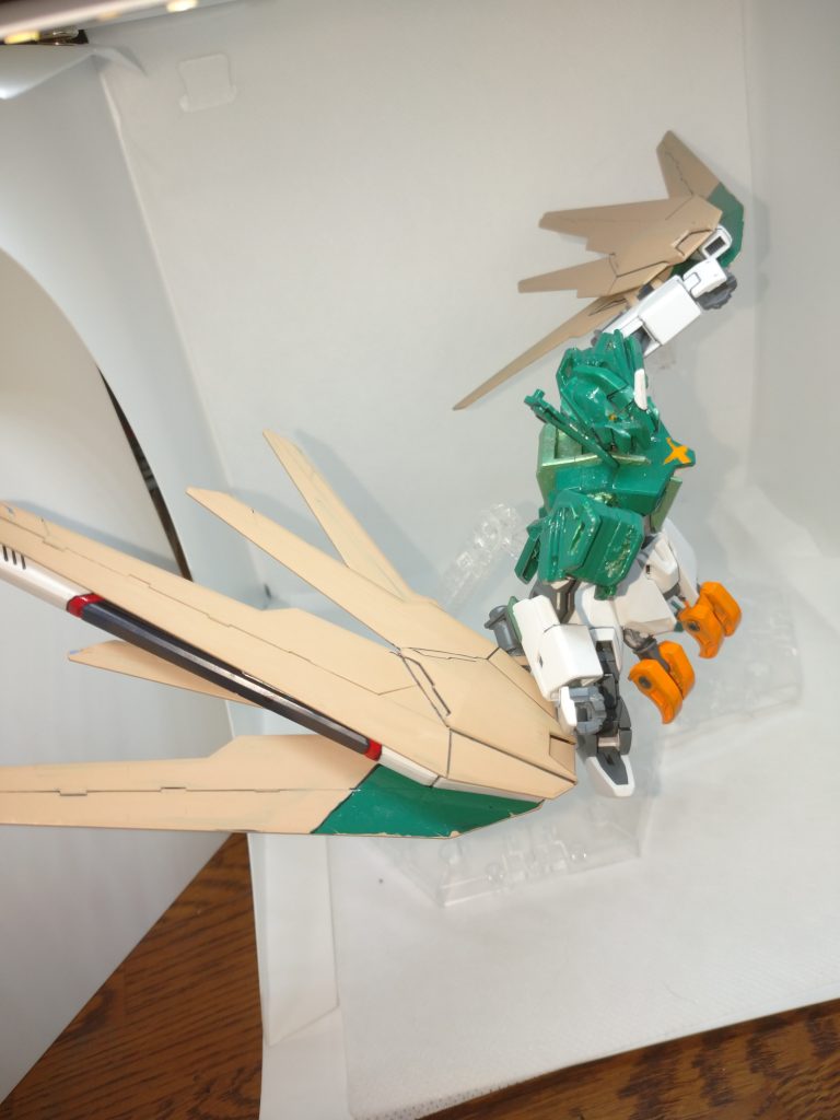 　ミヅキ「ジュナイパー！エアカッター（タイプひこう・物理技）！」　リーリエ「物理の意味が若干違う気が……けどいい感じです！このまません滅してください！」