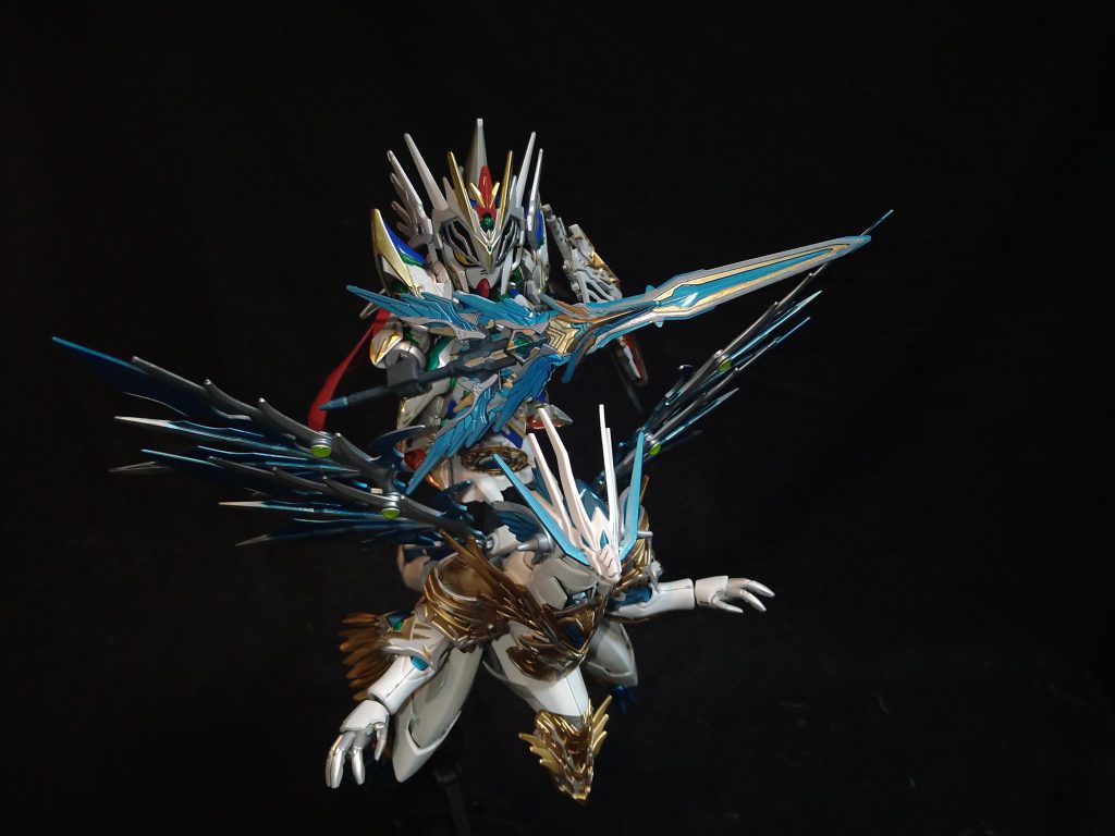 アーサーのエクスカリバーも余ってたので、塗装して装備させてみた