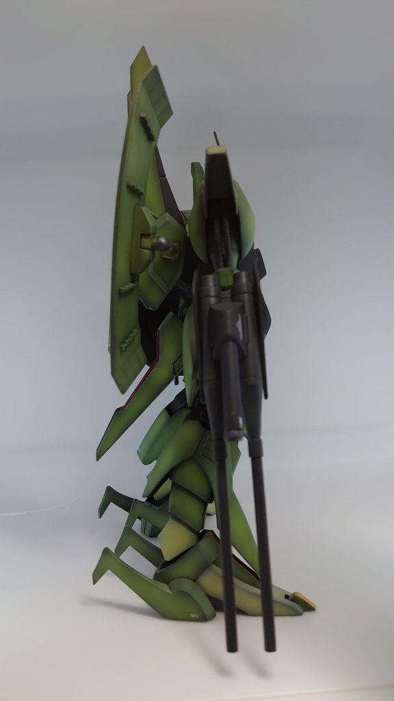 MS では稀なトリガー無しのビームライフル