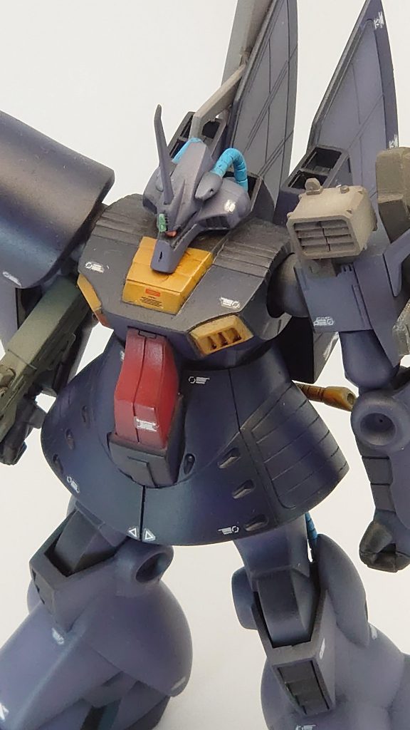 サーチライトはロトから。