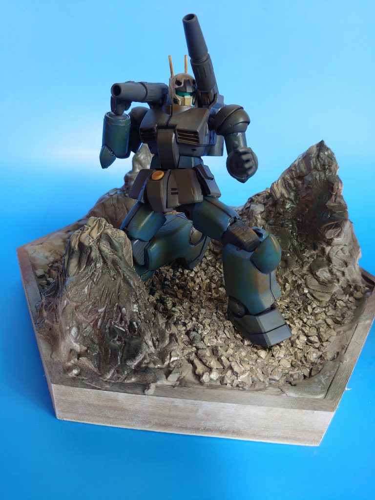 岩場のガンキャノン–6枚目/制作者：kgym0