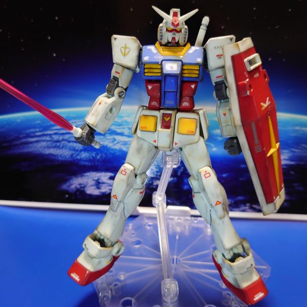 EG ガンダム 成型色仕上げ