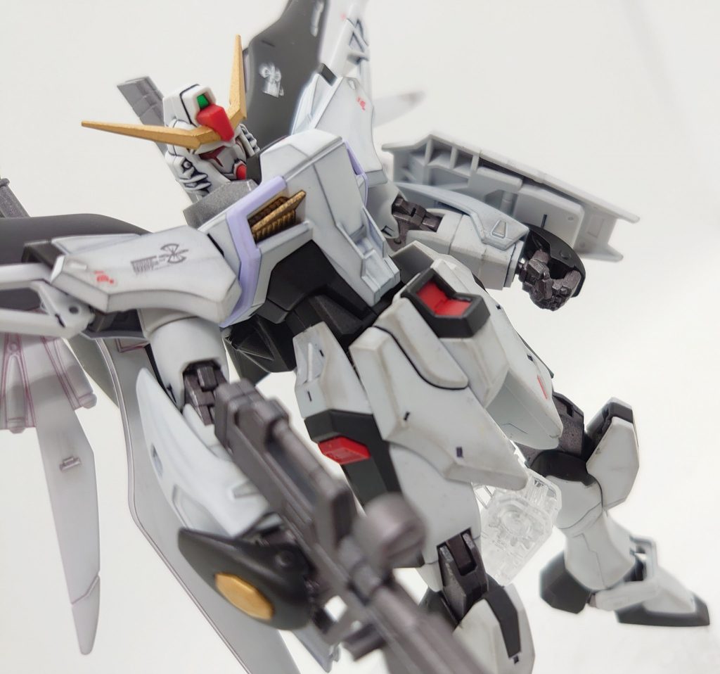 目元の赤い部分を消そうか悩みましたが、『救われたとしても過去の涙は消えないだろう』という事でそのまま残すことにしました。なんてねw