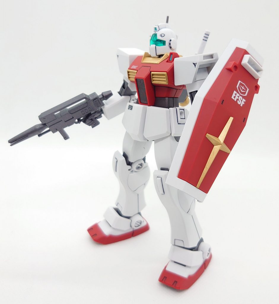 一部合わせ目消し、墨入れ、部分塗装、デカール、トップコートとキット素材の良さをかみしめて製作しました。ジムⅡ侮りがたし…